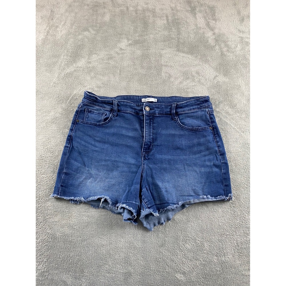 Nine West Womens High Rise Raw Hem Denim Shorts Blue Medium Wash Size 16